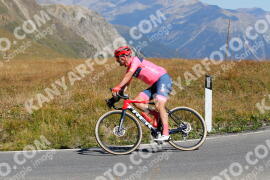Photo #2736392 | 25-08-2022 11:36 | Passo Dello Stelvio - Peak BICYCLES