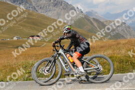 Photo #2681399 | 17-08-2022 14:36 | Passo Dello Stelvio - Peak BICYCLES