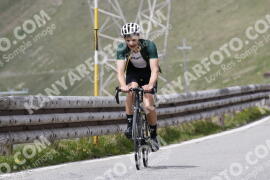 Photo #3178429 | 20-06-2023 13:14 | Passo Dello Stelvio - Peak BICYCLES