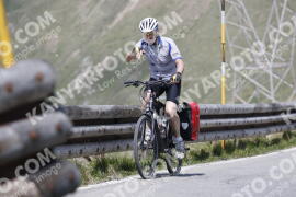 Photo #3123998 | 17-06-2023 11:48 | Passo Dello Stelvio - Peak BICYCLES
