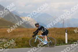 Photo #2680357 | 17-08-2022 13:35 | Passo Dello Stelvio - Peak BICYCLES