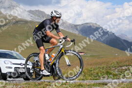 Photo #3894651 | 15-08-2023 11:14 | Passo Dello Stelvio - Peak BICYCLES