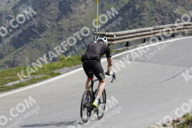 Photo #3252169 | 27-06-2023 11:06 | Passo Dello Stelvio - Peak BICYCLES