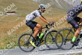 Photo #2739833 | 25-08-2022 13:49 | Passo Dello Stelvio - Peak BICYCLES