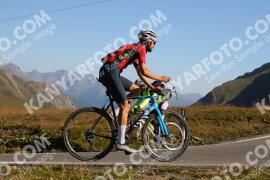 Photo #3979615 | 20-08-2023 09:24 | Passo Dello Stelvio - Peak BICYCLES