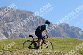 Photo #2498771 | 04-08-2022 10:44 | Gardena Pass BICYCLES