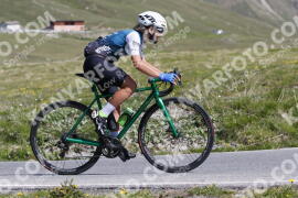Photo #3237081 | 26-06-2023 10:27 | Passo Dello Stelvio - Peak BICYCLES