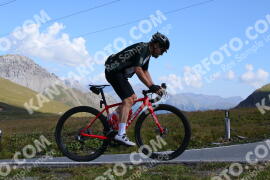 Photo #3910518 | 16-08-2023 10:35 | Passo Dello Stelvio - Peak BICYCLES
