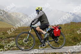 Photo #3748656 | 07-08-2023 13:16 | Passo Dello Stelvio - Peak BICYCLES