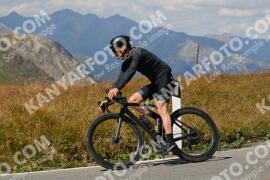 Foto #2673078 | 16-08-2022 15:06 | Passo Dello Stelvio - die Spitze BICYCLES
