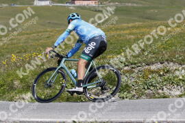 Foto #3423830 | 11-07-2023 12:00 | Passo Dello Stelvio - die Spitze BICYCLES
