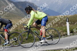 Photo #3133359 | 17-06-2023 14:31 | Passo Dello Stelvio - Peak BICYCLES