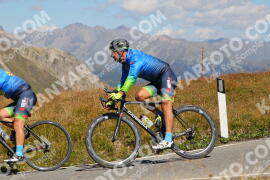 Foto #2668879 | 16-08-2022 12:12 | Passo Dello Stelvio - die Spitze BICYCLES