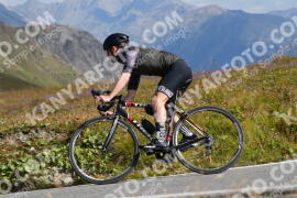 Foto #3829040 | 12-08-2023 10:11 | Passo Dello Stelvio - die Spitze BICYCLES