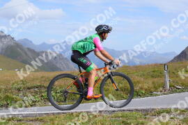 Photo #3919391 | 17-08-2023 10:19 | Passo Dello Stelvio - Peak BICYCLES