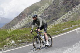 Photo #3350955 | 04-07-2023 13:52 | Passo Dello Stelvio - Peak BICYCLES