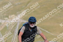 Foto #2751255 | 26-08-2022 10:58 | Passo Dello Stelvio - die Spitze BICYCLES