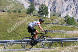 Photo #2498555 | 04-08-2022 10:04 | Gardena Pass BICYCLES