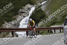 Photo #3190528 | 22-06-2023 10:12 | Passo Dello Stelvio - Waterfall curve BICYCLES
