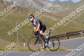 Photo #4033829 | 23-08-2023 10:24 | Passo Dello Stelvio - Peak BICYCLES