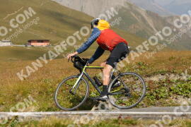 Photo #4063922 | 25-08-2023 11:48 | Passo Dello Stelvio - Peak BICYCLES
