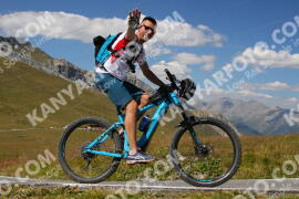 Foto #3967419 | 19-08-2023 14:53 | Passo Dello Stelvio - die Spitze BICYCLES