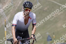 Photo #3185129 | 21-06-2023 11:48 | Passo Dello Stelvio - Peak BICYCLES