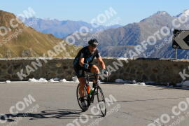 Photo #4302453 | 25-09-2023 11:52 | Passo Dello Stelvio - Prato side BICYCLES
