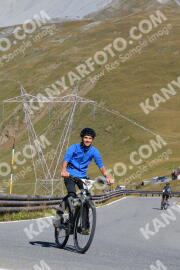 Foto #2696601 | 21-08-2022 10:18 | Passo Dello Stelvio - die Spitze BICYCLES