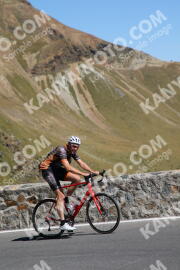 Photo #2719344 | 23-08-2022 13:43 | Passo Dello Stelvio - Prato side BICYCLES