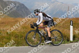 Photo #2681272 | 17-08-2022 14:27 | Passo Dello Stelvio - Peak BICYCLES
