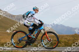 Foto #4252206 | 12-09-2023 09:39 | Passo Dello Stelvio - die Spitze BICYCLES