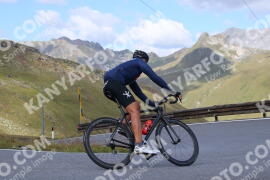 Photo #3931521 | 18-08-2023 10:10 | Passo Dello Stelvio - Peak BICYCLES
