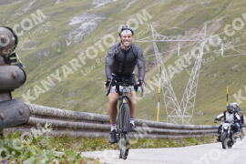 Photo #3722494 | 05-08-2023 12:00 | Passo Dello Stelvio - Peak BICYCLES