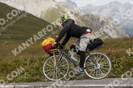 Foto #3753123 | 08-08-2023 12:38 | Passo Dello Stelvio - die Spitze BICYCLES