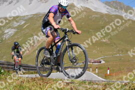 Photo #3982353 | 20-08-2023 11:44 | Passo Dello Stelvio - Peak BICYCLES