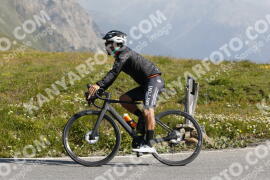 Photo #3509508 | 17-07-2023 10:12 | Passo Dello Stelvio - Peak BICYCLES