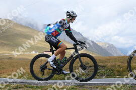 Foto #4265958 | 16-09-2023 14:32 | Passo Dello Stelvio - die Spitze BICYCLES