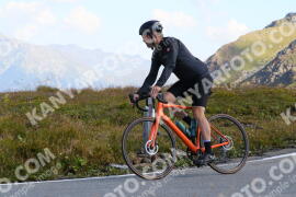 Photo #3910462 | 16-08-2023 10:29 | Passo Dello Stelvio - Peak BICYCLES