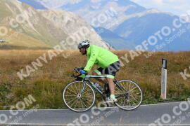 Foto #2752406 | 26-08-2022 11:56 | Passo Dello Stelvio - die Spitze BICYCLES
