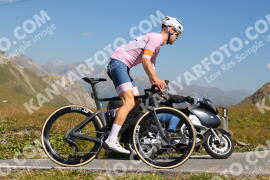 Photo #3981845 | 20-08-2023 11:24 | Passo Dello Stelvio - Peak BICYCLES