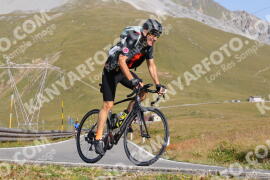 Photo #4045456 | 24-08-2023 09:50 | Passo Dello Stelvio - Peak BICYCLES