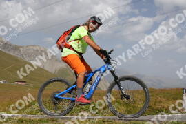Foto #4048755 | 24-08-2023 13:20 | Passo Dello Stelvio - die Spitze BICYCLES