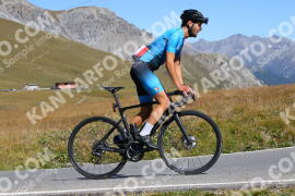Foto #2697382 | 21-08-2022 11:14 | Passo Dello Stelvio - die Spitze BICYCLES