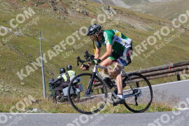 Photo #3958681 | 19-08-2023 11:15 | Passo Dello Stelvio - Peak BICYCLES
