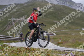 Foto #3693499 | 02-08-2023 10:30 | Passo Dello Stelvio - die Spitze BICYCLES