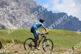 Photo #2499731 | 04-08-2022 11:32 | Gardena Pass BICYCLES