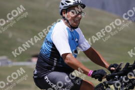 Photo #3210061 | 24-06-2023 13:52 | Passo Dello Stelvio - Peak BICYCLES