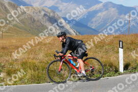Photo #2740866 | 25-08-2022 14:38 | Passo Dello Stelvio - Peak BICYCLES