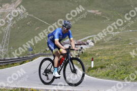 Photo #3337534 | 03-07-2023 11:48 | Passo Dello Stelvio - Peak BICYCLES
